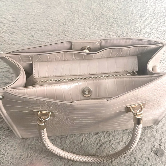 Bebe Bella Croco Satchel with Card Case Purse is not new. - Picture 2 of 13